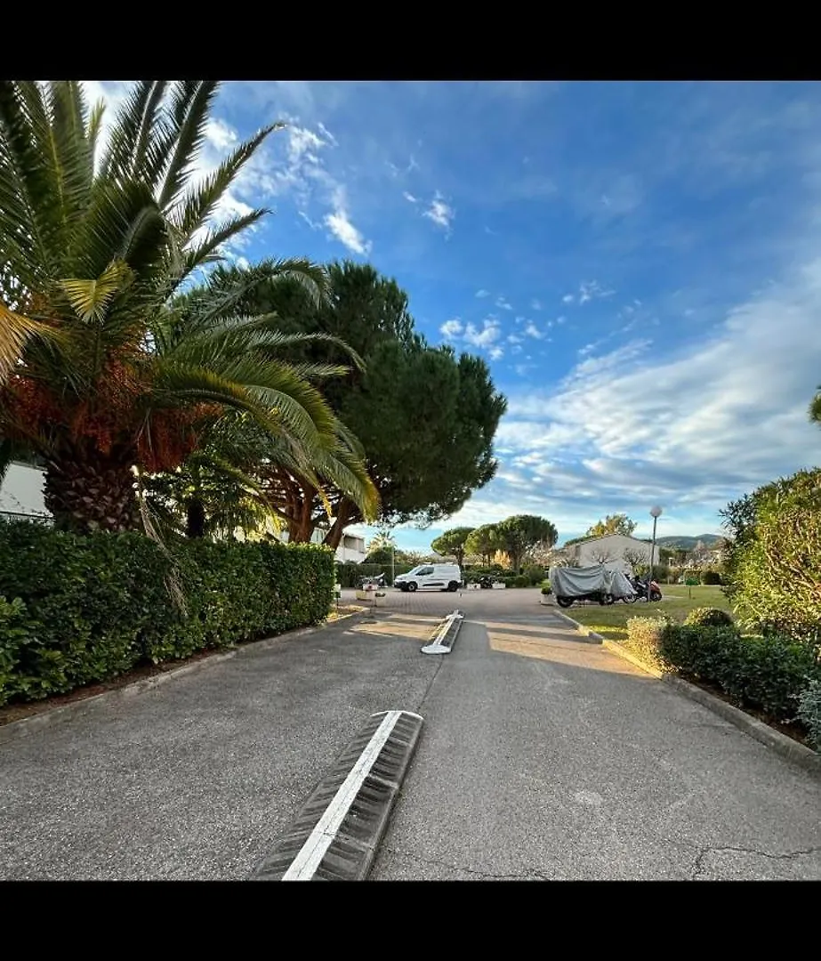 Appartement Les Jardins Du Golf - Mandelieu